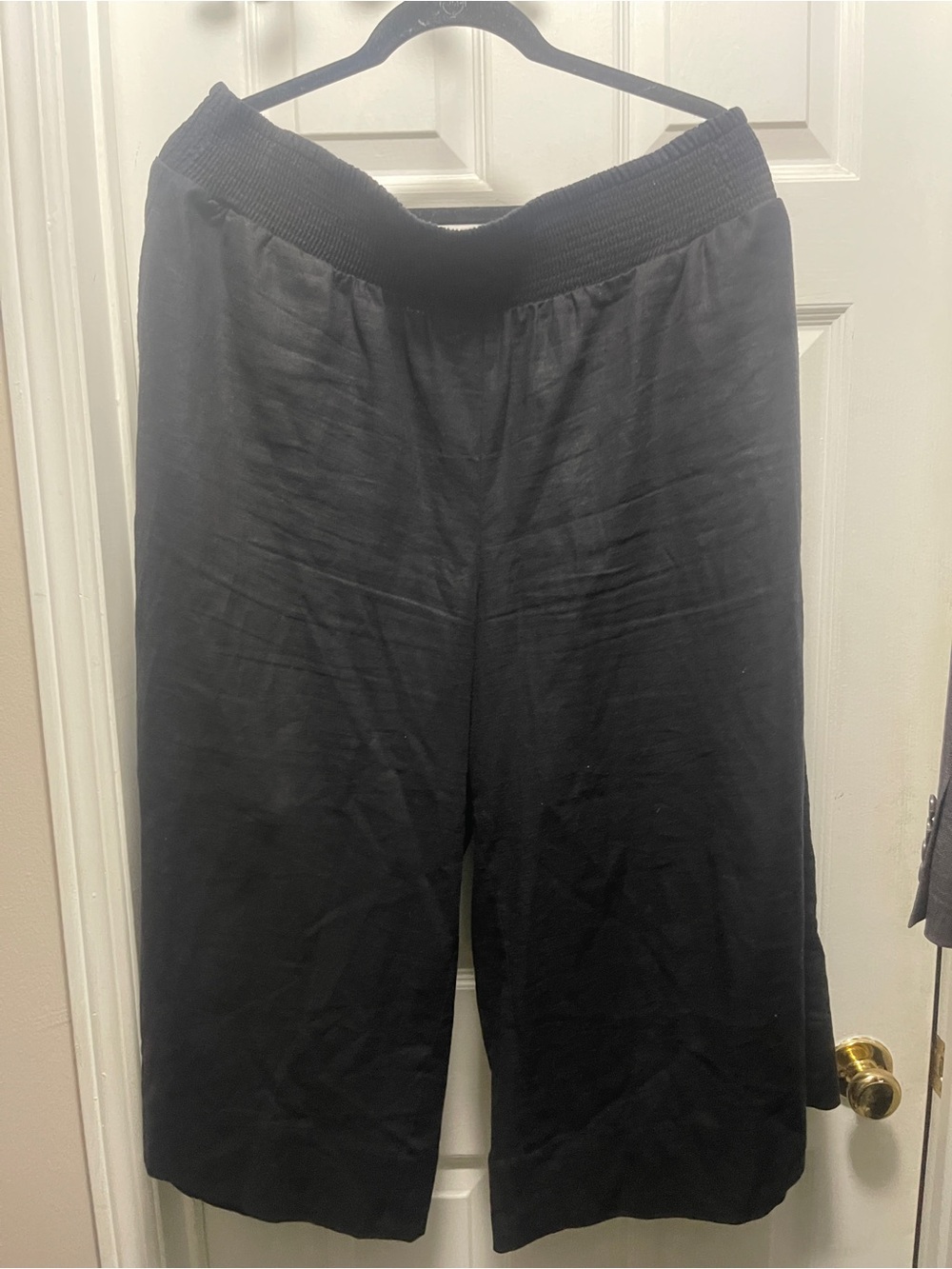 Women’s linen cropped wide leg pants - black